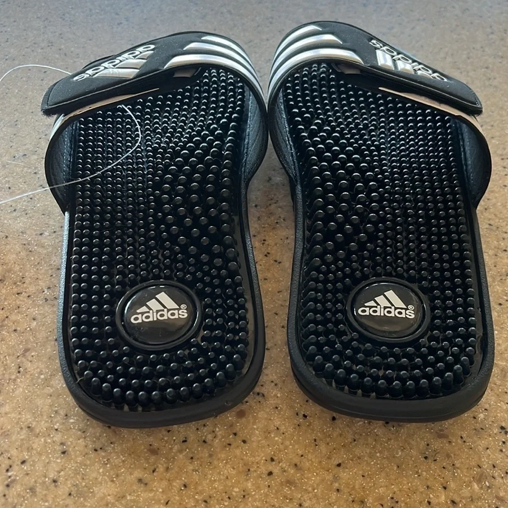 Brand New Adidas 3-Stripe Black & White Adjustable Strap Sport Slides Sandals